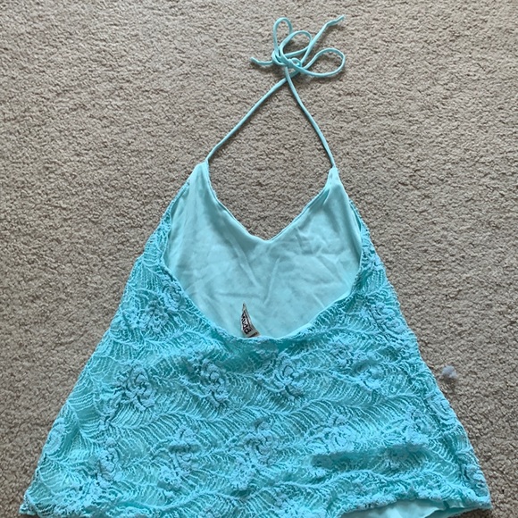 Women’s Cropped Halter Top - Picture 2 of 4